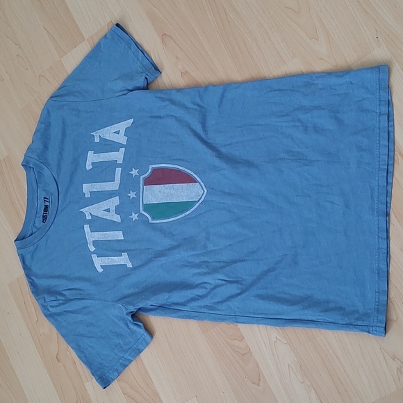 Short sleeve t-shirt - Picture 1 of 3